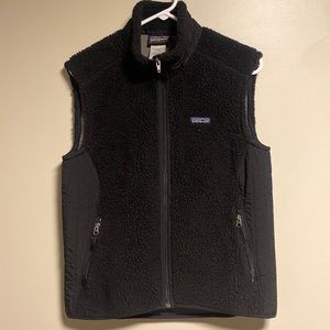 Women’s Patagonia Synchilla Black Full Zip Vest L